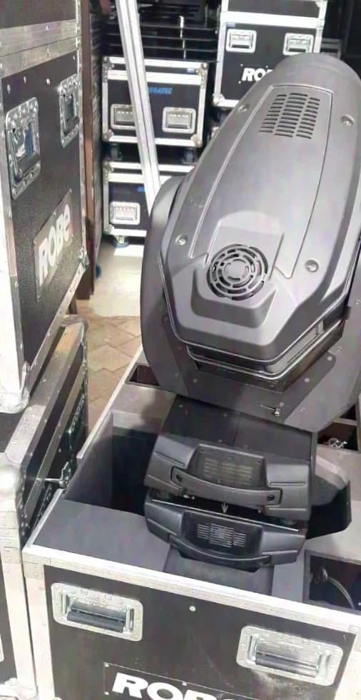 Robe DL4X