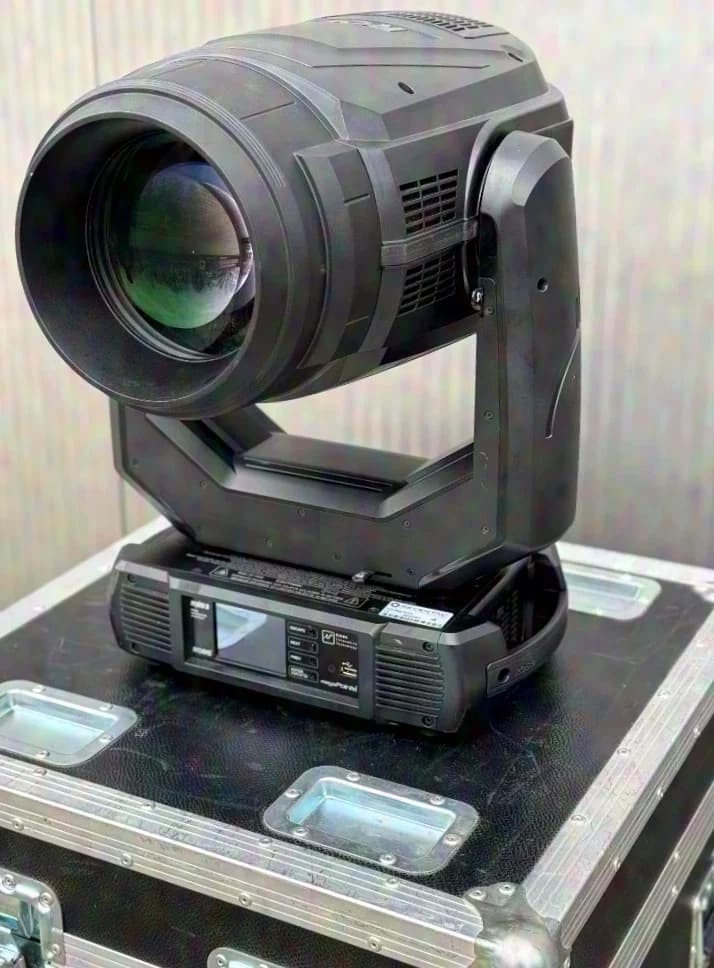 Robe Robin MegaPointe incl. Case