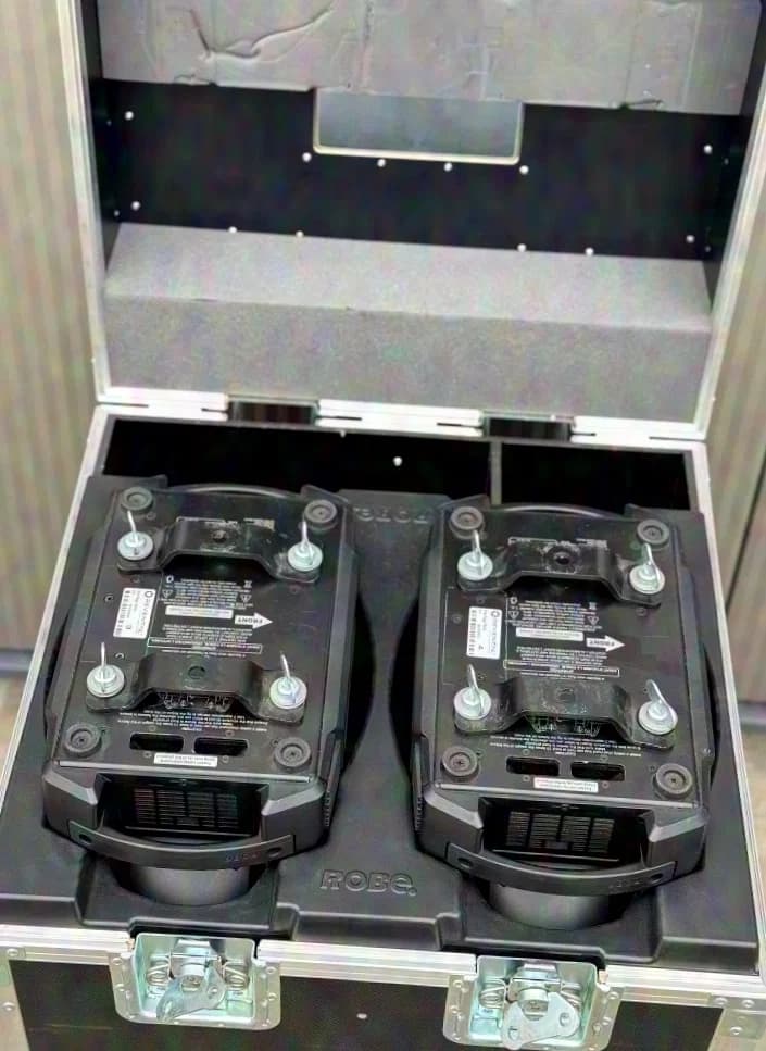 Robe Robin MegaPointe incl. Case