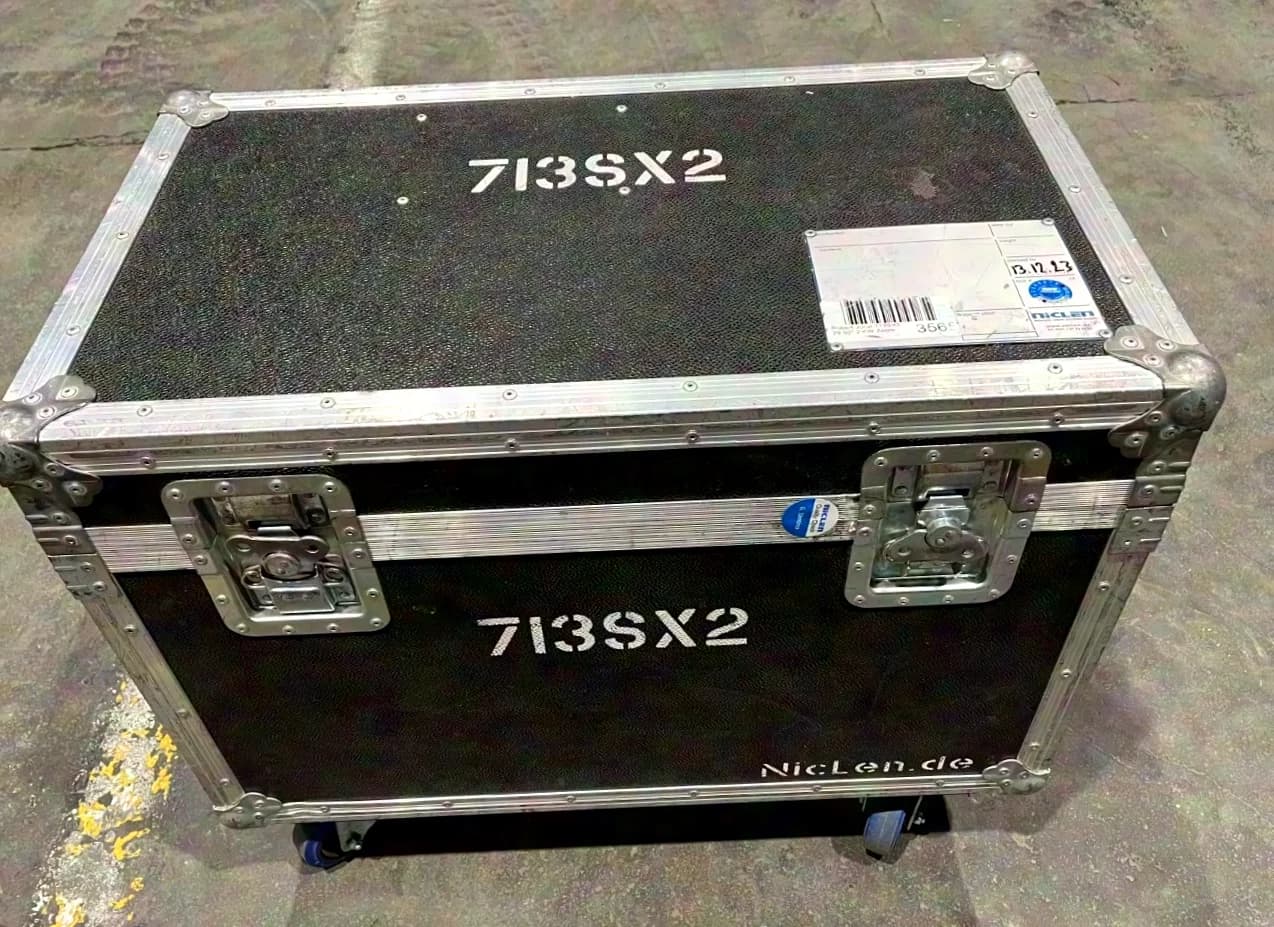 Robert Juliat 713SX2 29-50° 2 KW Zoom Profile