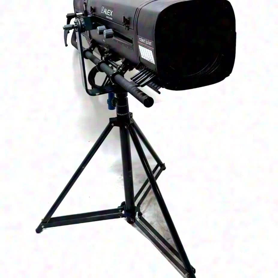 Robert Juliat | Alex Followspot 2000W Halogen 7/14,5°