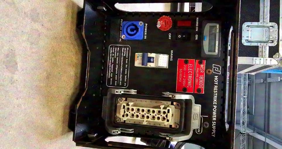 Robert Juliat Victor 1800W MSR