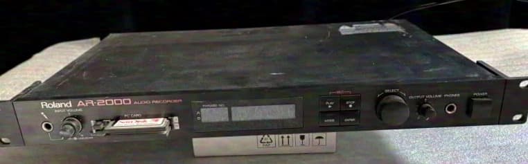 Roland AR 2000 Digital Audio Recorder / Player