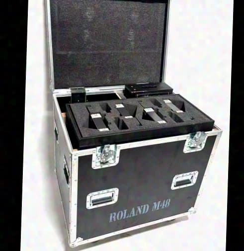 Roland Used | Roland M-48 Live Personal Mixer Set