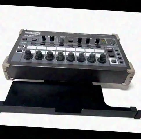 Roland Used | Roland M-48 Live Personal Mixer Set