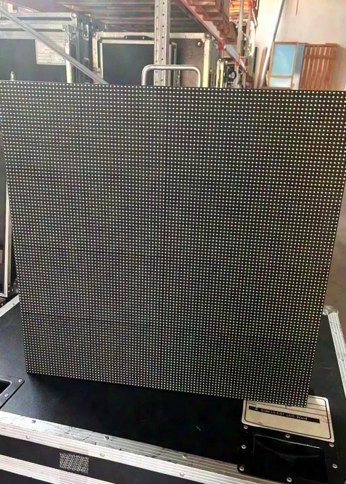 SGM LS6.67 IP65 LED Wall with Accessories