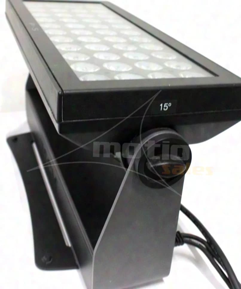 SGM P5 LED floodlight, 15°, IP55