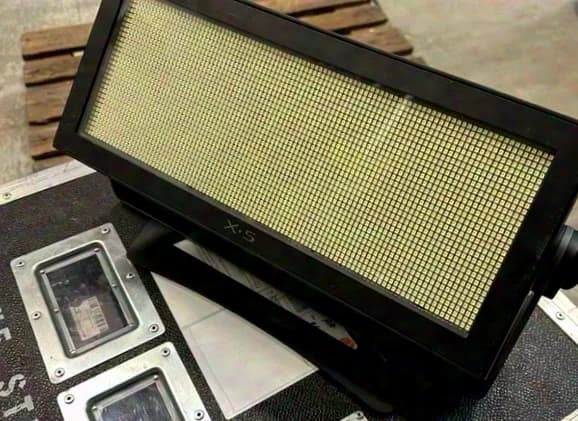 SGM X-5 LED Strobe (white) SET of 4 units per case