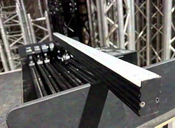 SHOWTEC LED OCTO STRIP
