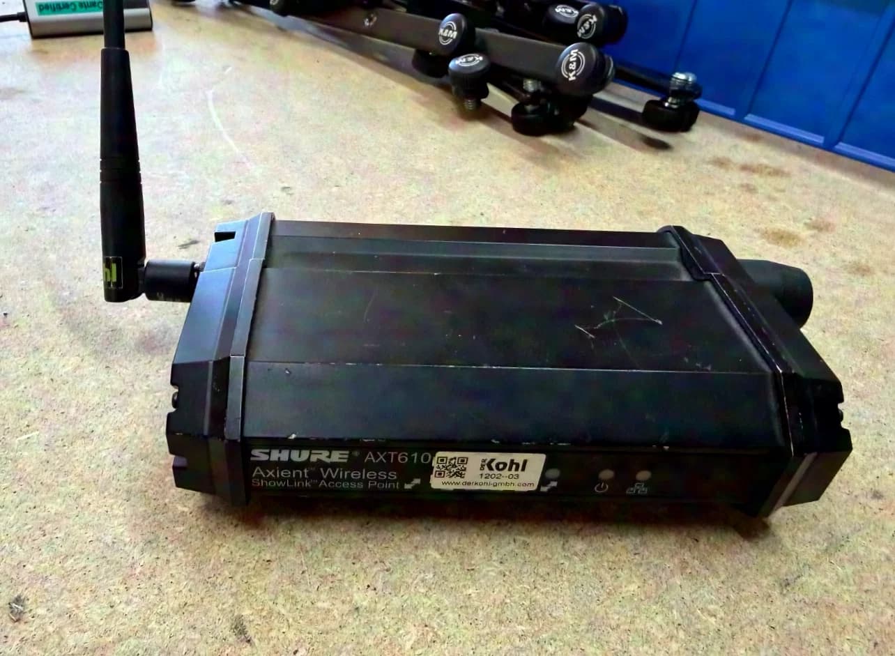 SHURE AXT 610 Showlink