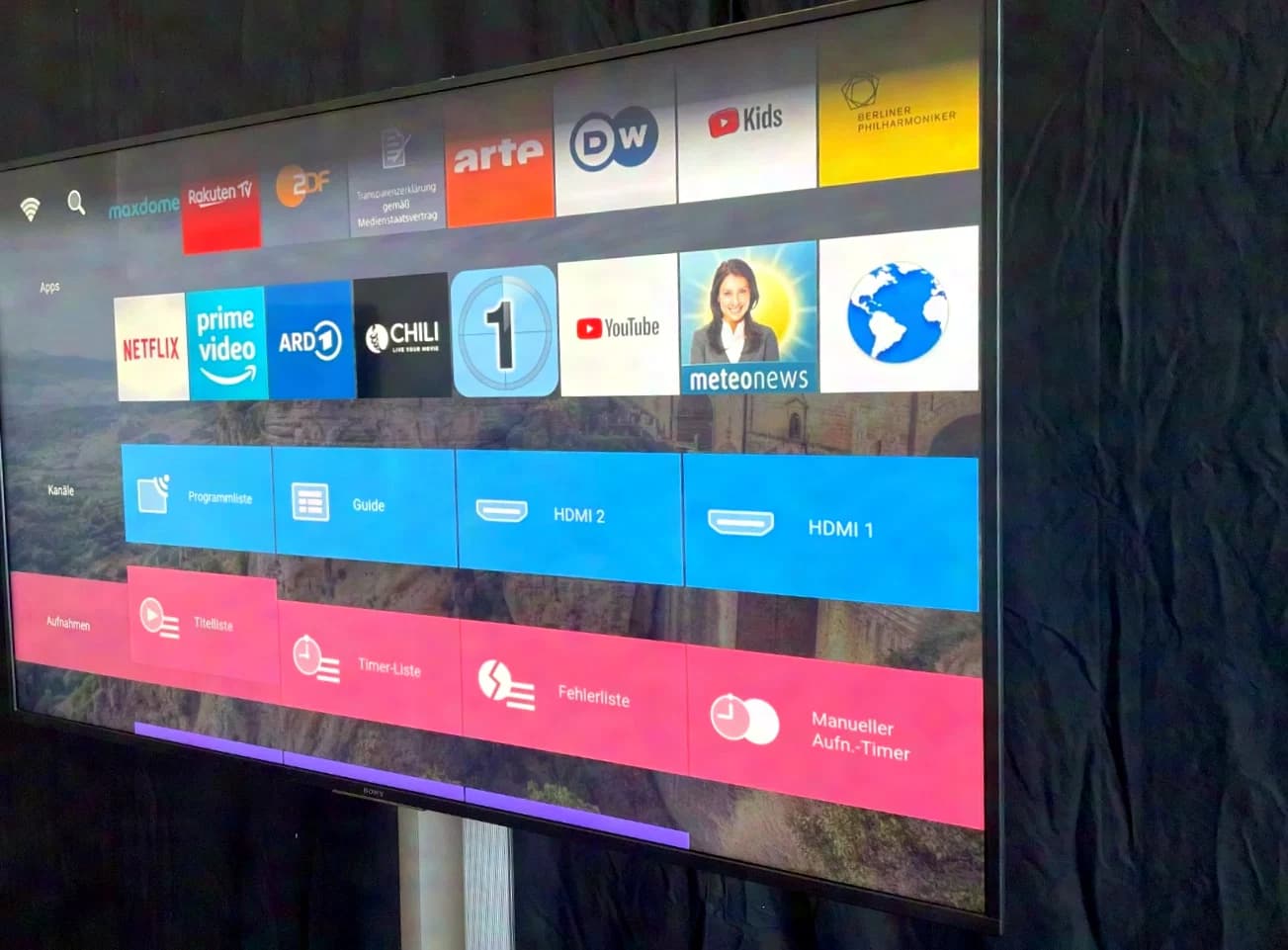 SONY KD-65XF7096 65" 4K LED Display