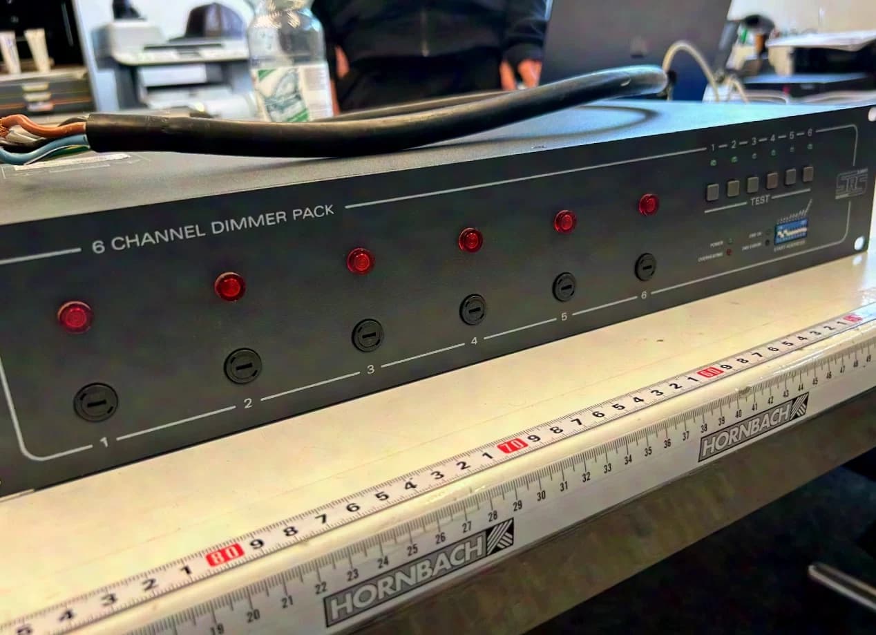 SRS DP606-5 CH 6-channel dimmer pack