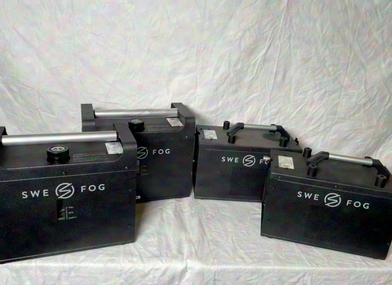 SWEFOG Ultimate 3000 DMX Haze Generator incl. Compressor