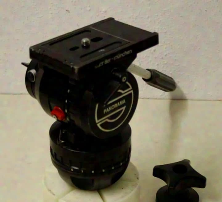 Sachtler Panorama 7 + 7 fluid head with wedge plate and pan arm