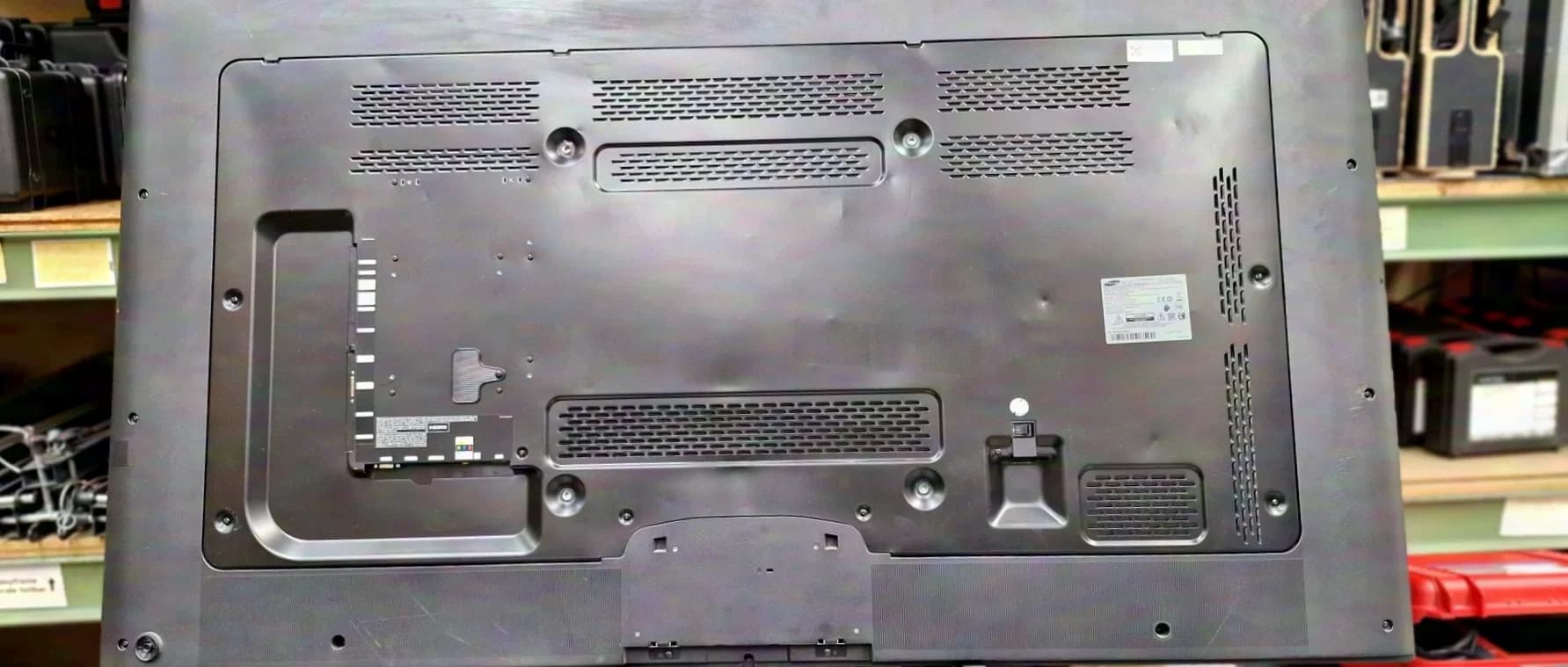Samsung DM65E