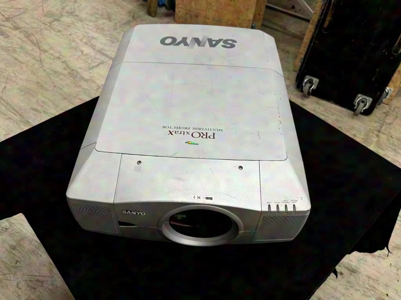 Sanyo PLC - XF45 10000 Lumen