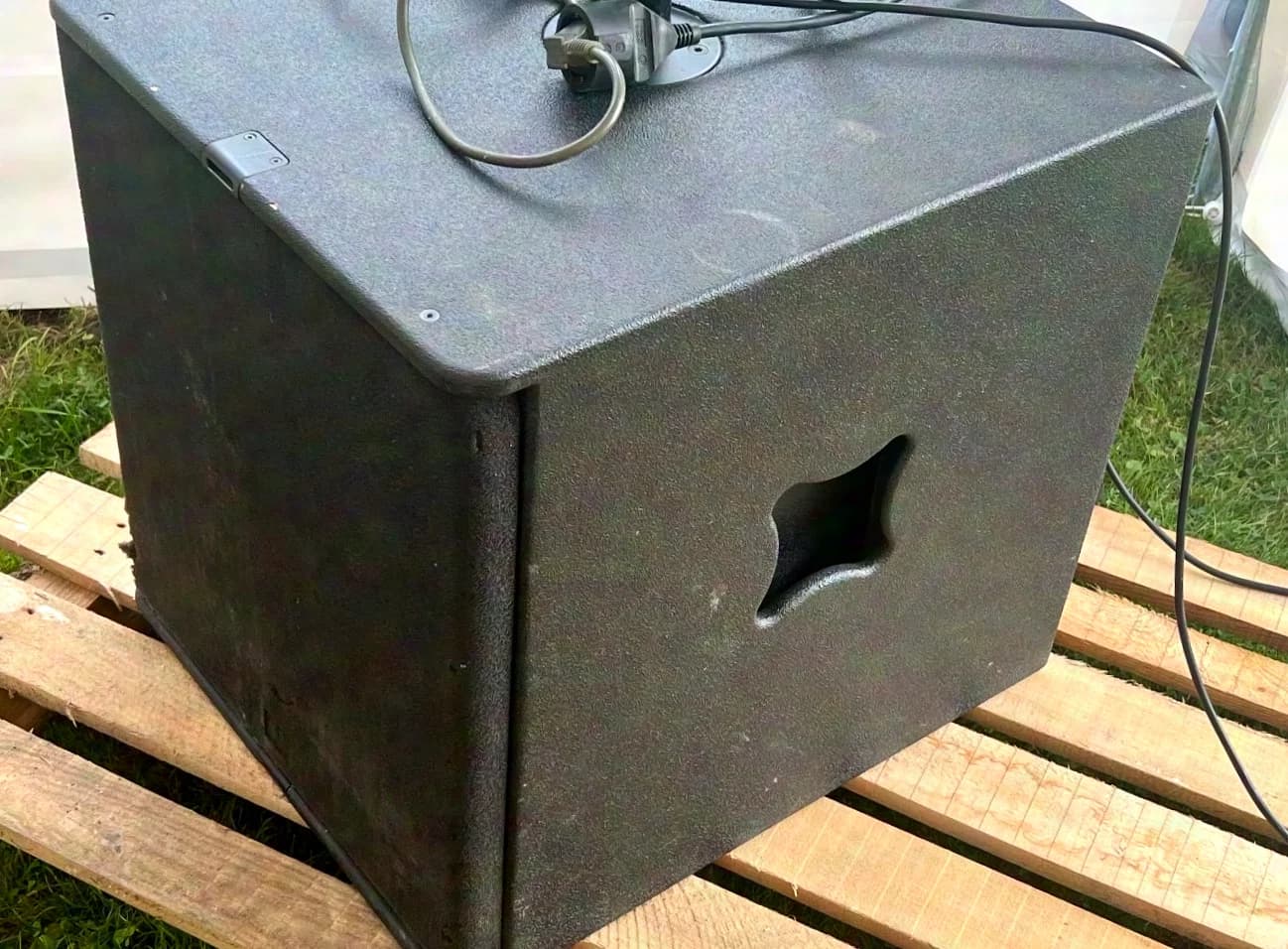 Seeburg Acoustic Line TSM Sub dp+ 15” Active Subwoofer 2x1000 Watt