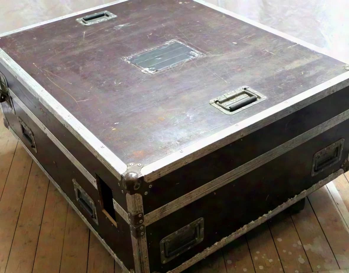 Seeburg Large Trunk Case with Hinged Lid and Swivel Casters