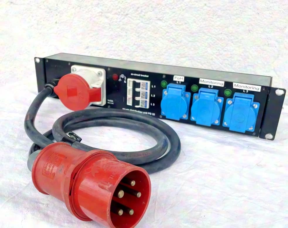 Seeburg PD2 32A - 6 Schuko