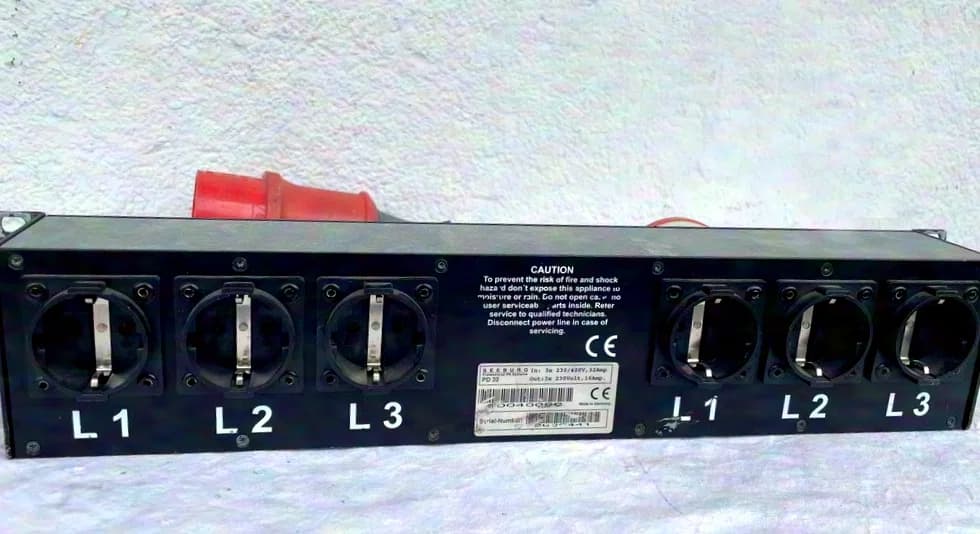 Seeburg PD2 32A - 6 Schuko