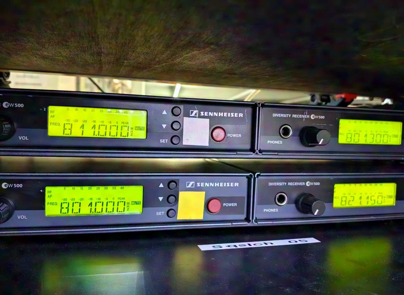 Sennheiser 4-channel wireless rack with handheld transmitters