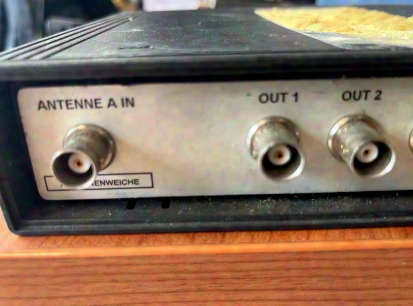 Sennheiser Antennensplitter 1.6pass 1IN 6OUT passiv