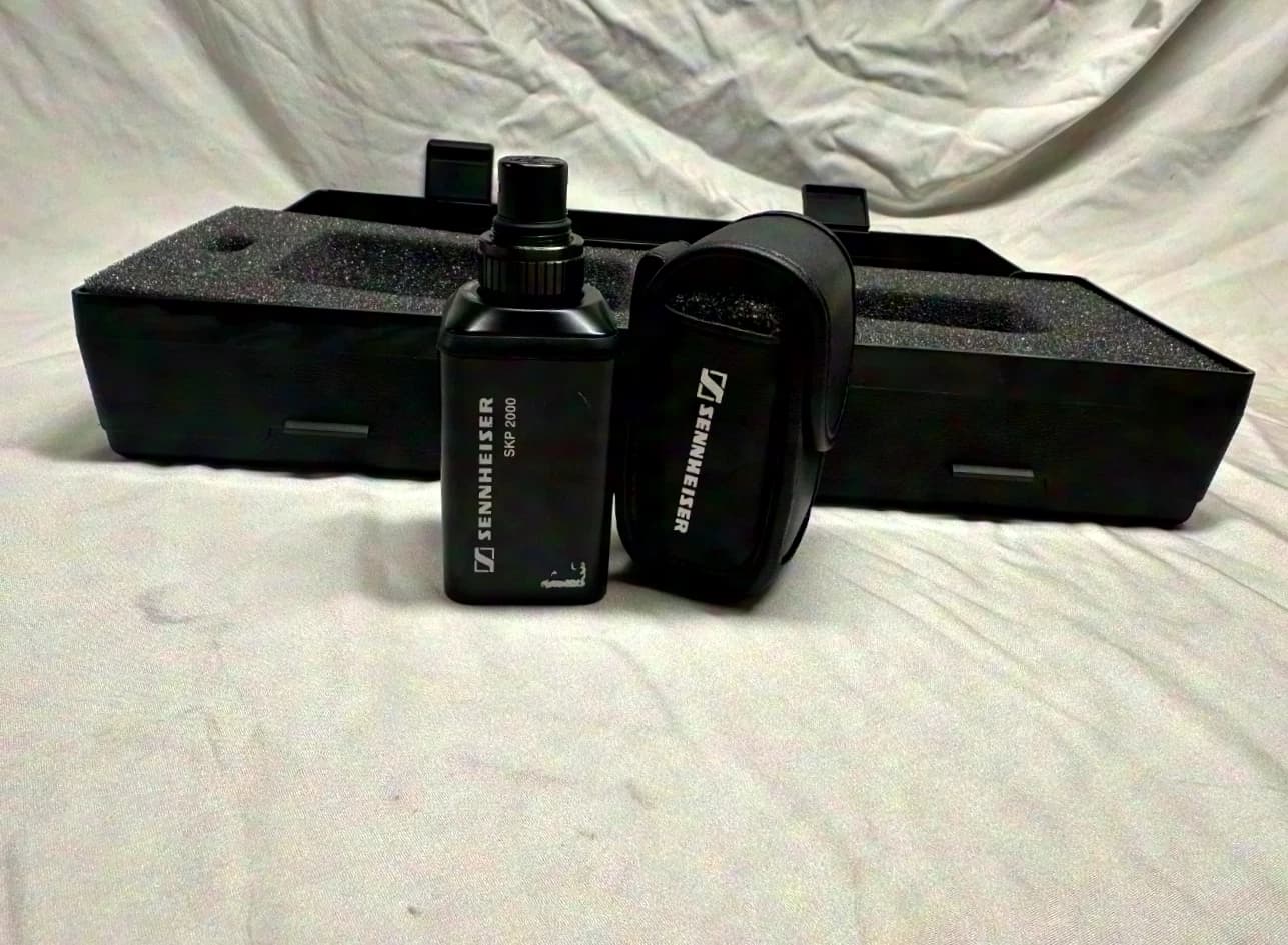Sennheiser EM3732 II Receiver N-Band + 2x Sennheiser SKP 2000 Plug-On Transmitters