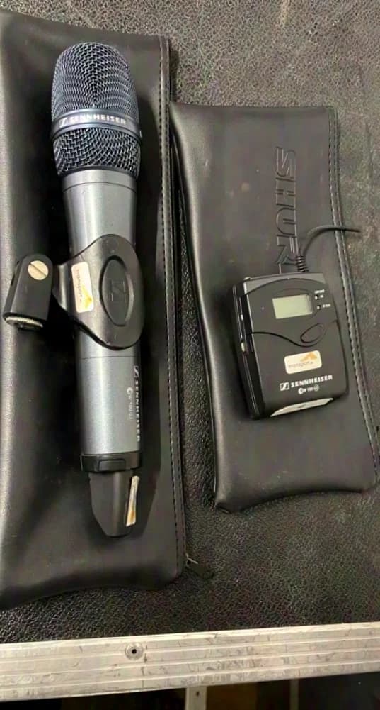 Sennheiser EW100 G3 Set in the C-Band with EM100, SKM100, SK100, MZQ1, GA3, AM2