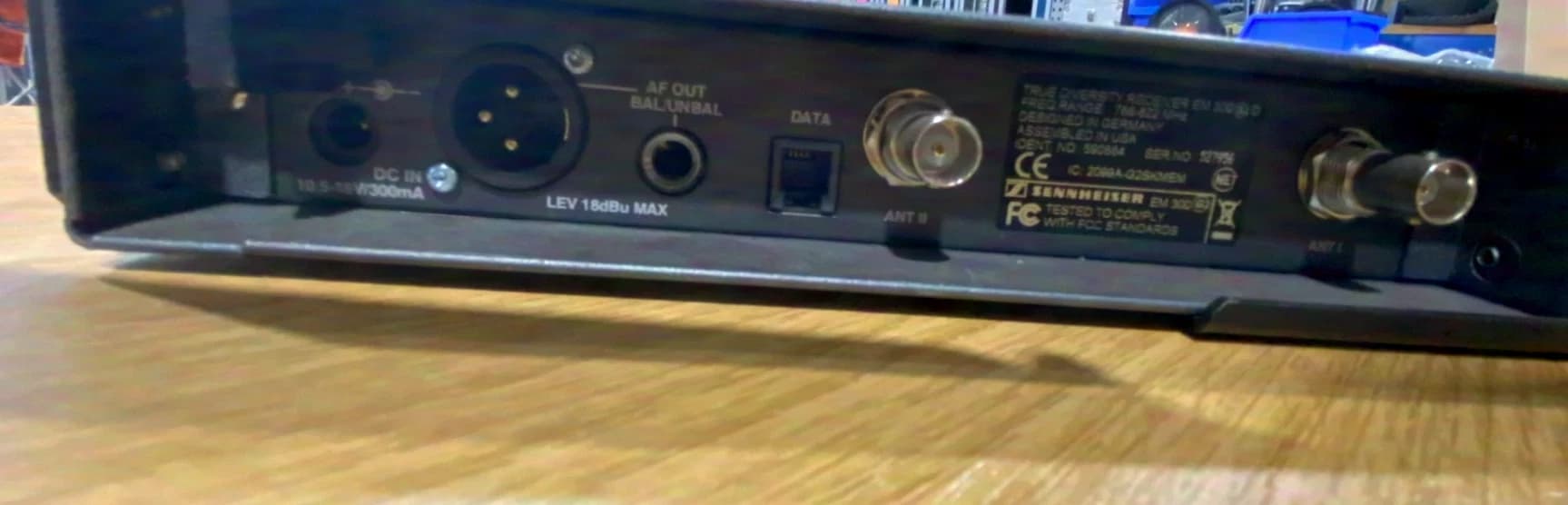 Sennheiser EW 300 G2 (D-Band) Receiver