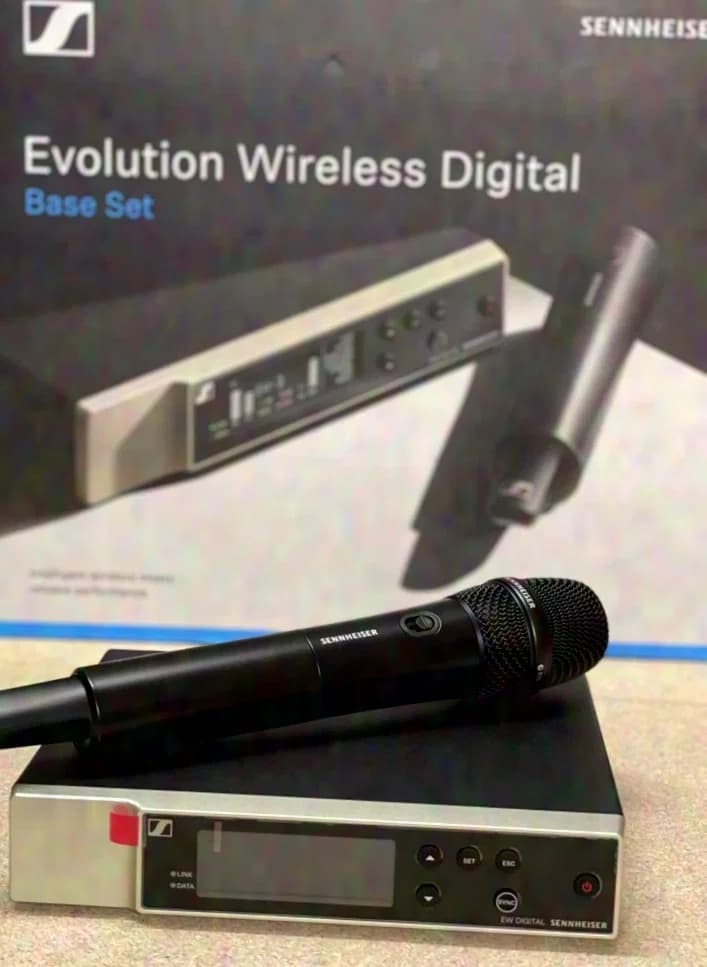 Sennheiser EW-D SKM-S 835, 935, 945, 865, EW-D ASA, ADP UHF digital wireless microphones