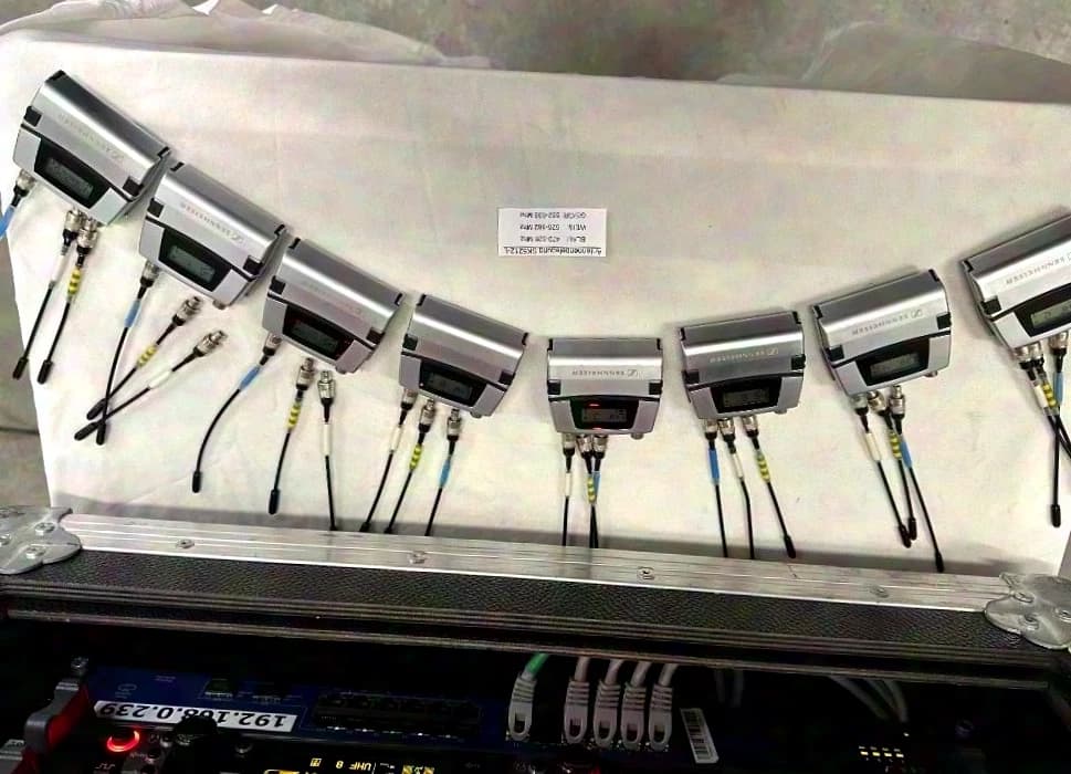 Sennheiser Set: 4x 3732 II N-Band dual receivers + 8x SK5212 II N-Band bodypack transmitters