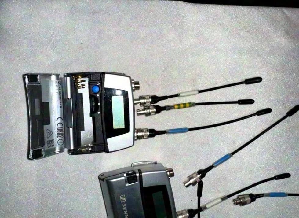 Sennheiser Set: 4x 3732 II N-Band dual receivers + 8x SK5212 II N-Band bodypack transmitters