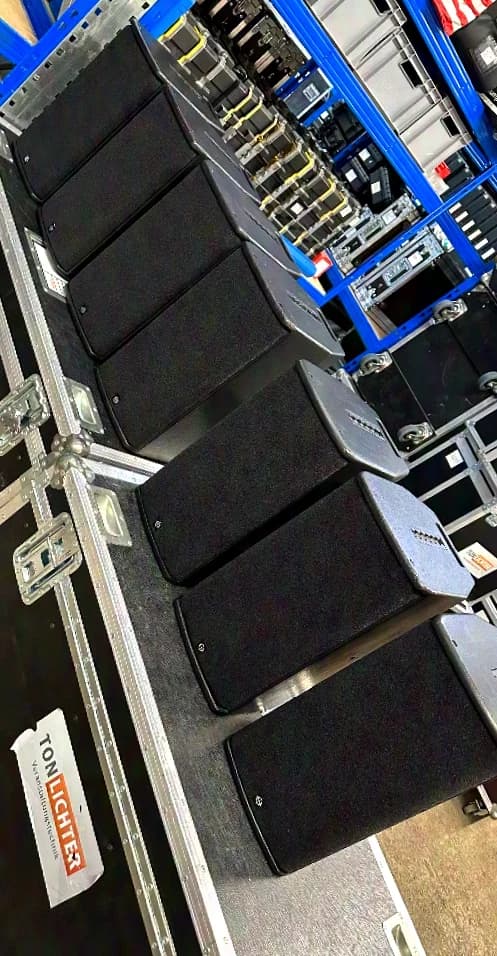 Set of 7x Coda Audio AP8 - active loudspeaker - with accessories