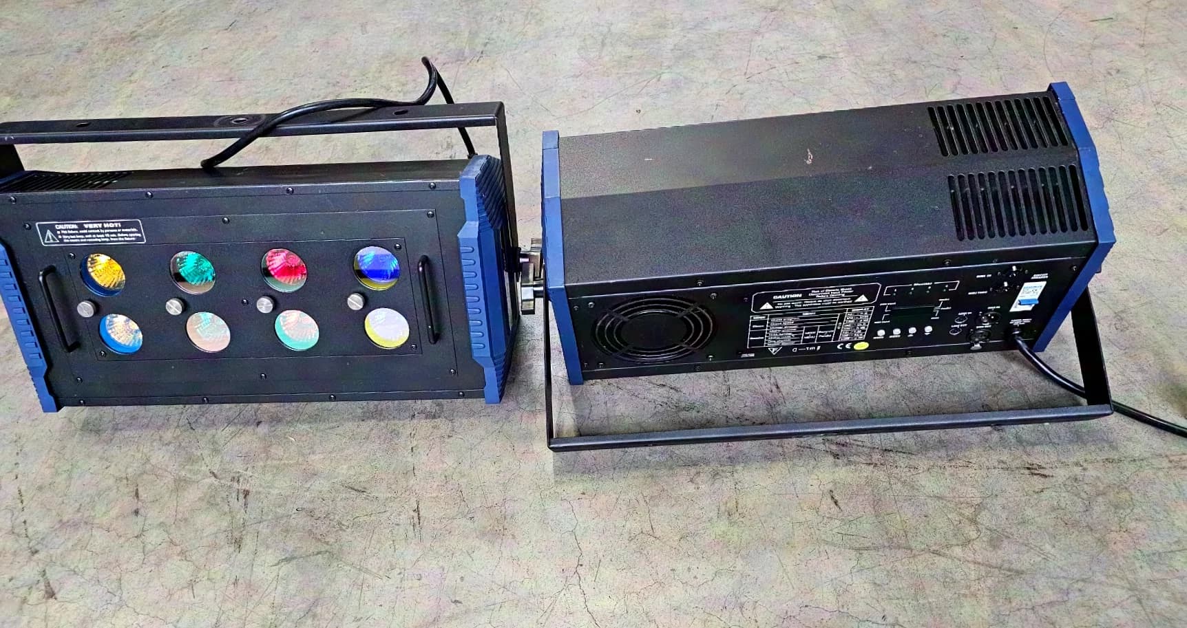 Showtec Digital Floodchase - CompactLight DMX-Midi and Stand-Alone