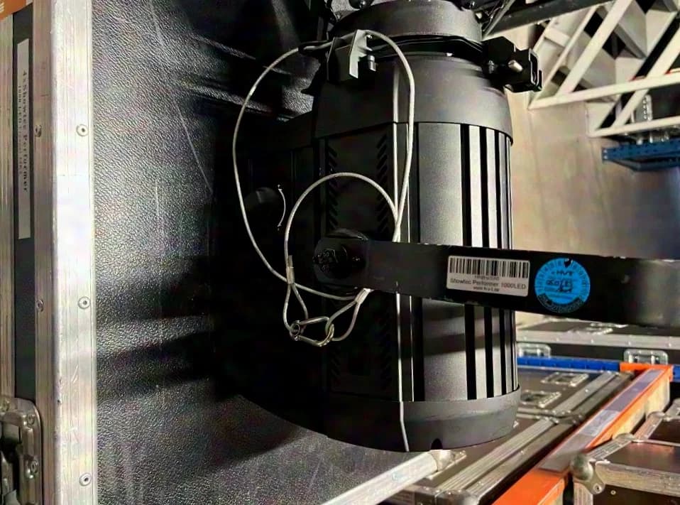 Showtec Performer 1000 LED Fresnel MK2