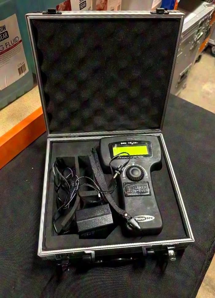 Showtec Professional DMX Tester incl. Case