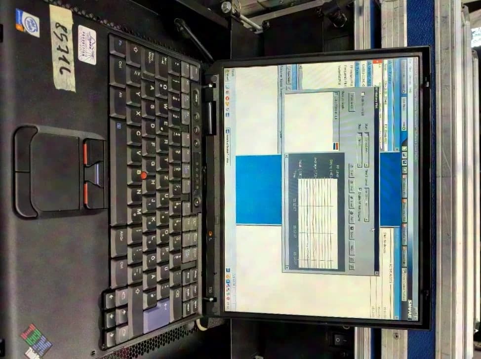 Shure Frequency Scan Rack U4S-UA and Thinkpad