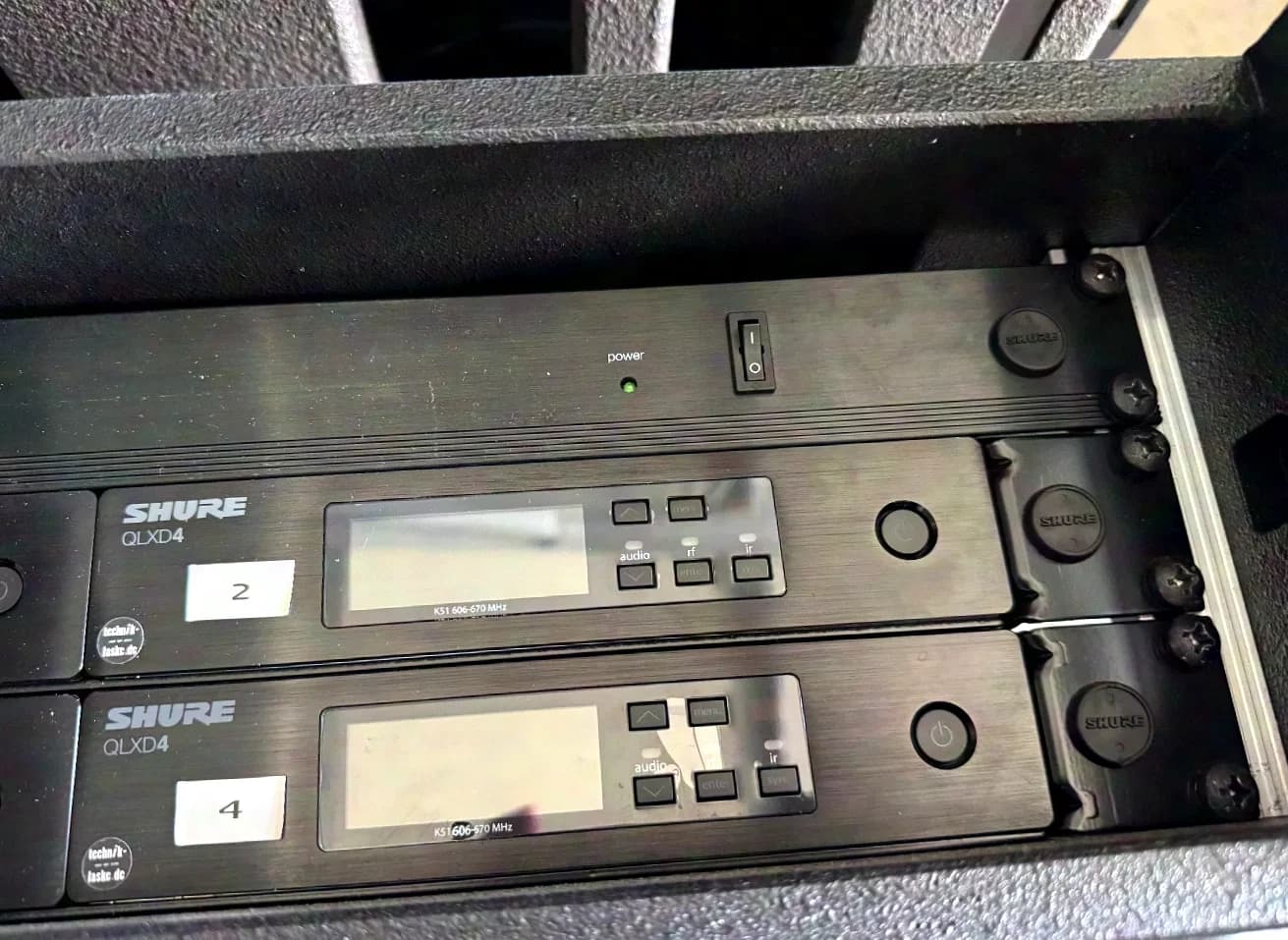 Shure QLXD K51 Set QLXD1 + QLXD2 + QLXD4 4-unit Set incl. Shure UA844+SWB-LCE
