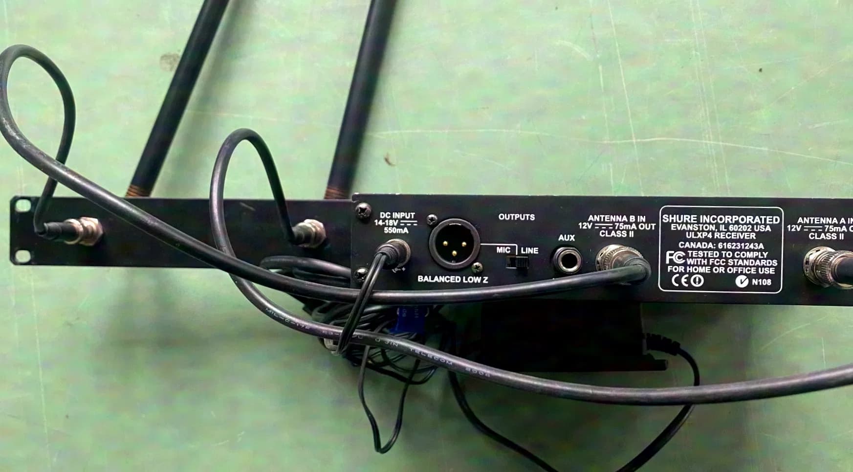 Shure ULXP4