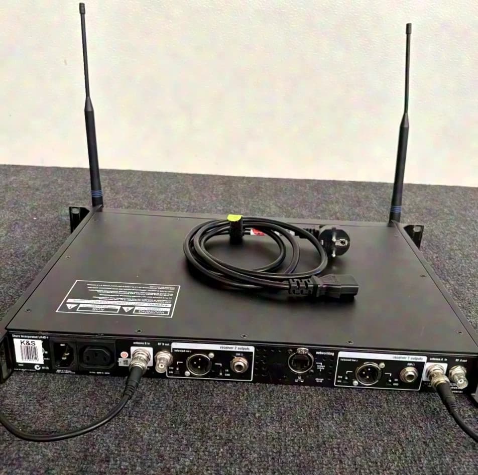 Shure UR4D+ P8 710-790mHz, 2-channel wireless system set, 2x UR1, 2x UR2 Beta87