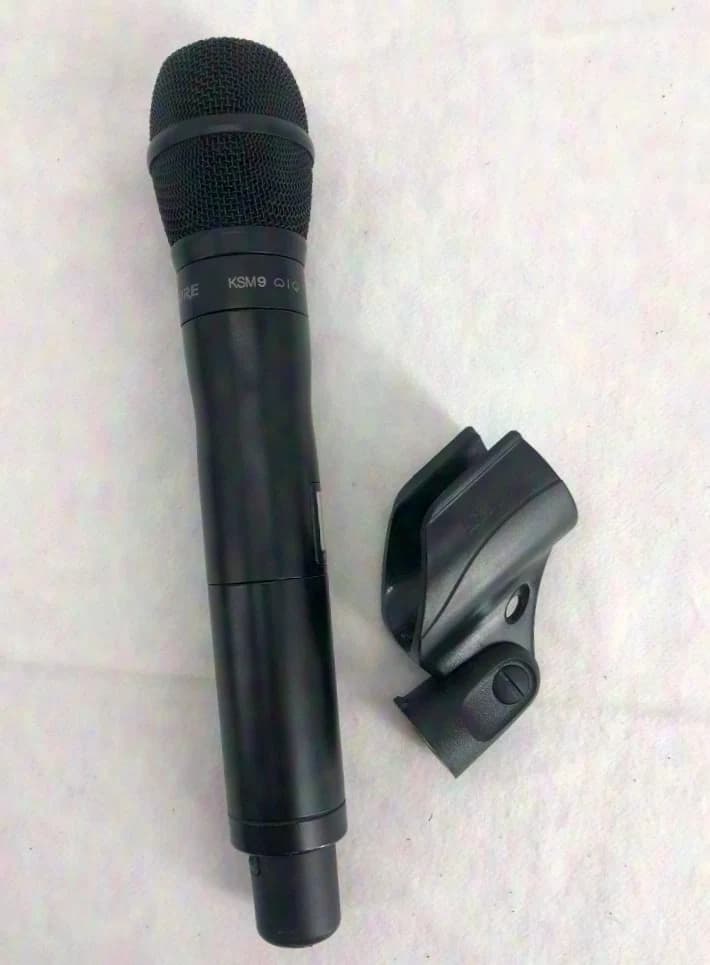 Shure UR4D+ Sets (P8: 710-790MHz) SM58 / Beta58 / Beta87A