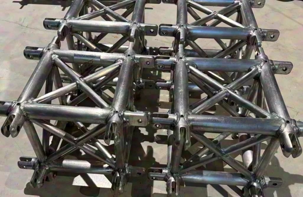Slick Camco ExpoTruss GS Ground Support; M-Type