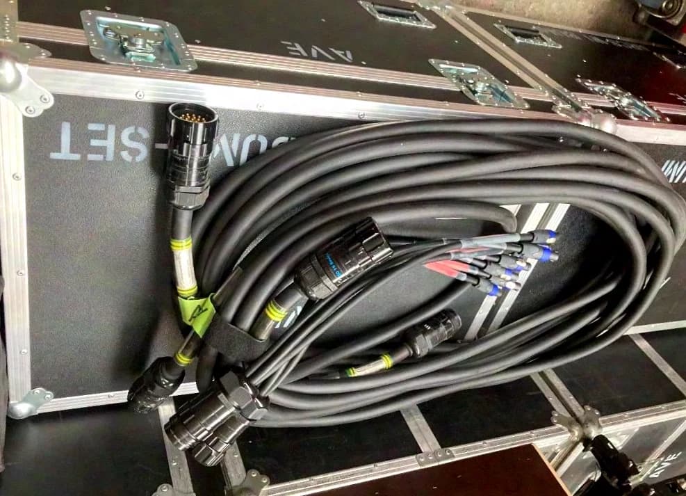 Soca LS Multicore 2*15m 18x4 2* Breakouts