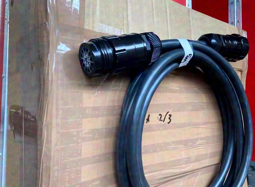 Socapex 419 cables various lengths Black 1.5mm²