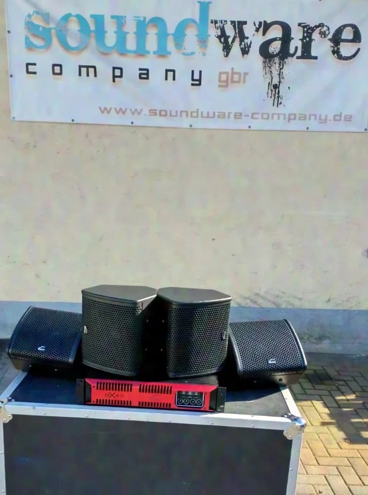Solton aa craaft 6CX Stage Monitor Set 4x200W Speakers + Amplifier