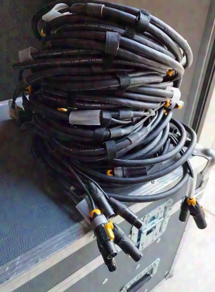 Sommer Cable Monolith Hybrid Cable PowerCon True 1 and DMX (5-pin) Combination Cable