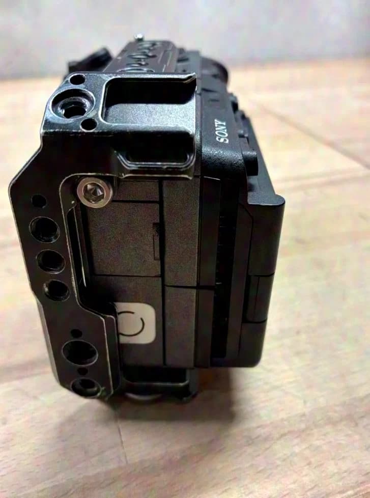 Sony FX30B