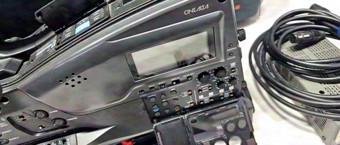 Sony PMW-350 incl. Viewfinder, Lens and Accessories