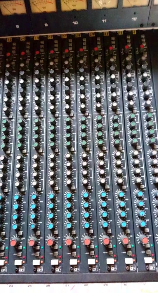 Soundcraft M500 Monitor Console
