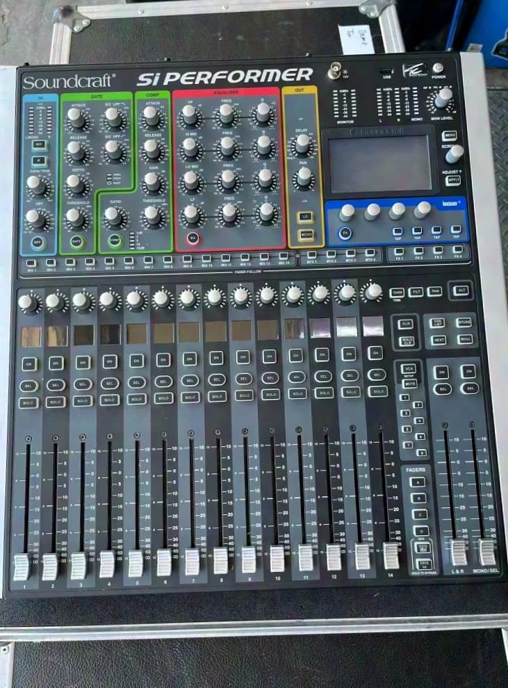 Soundcraft Performer 1